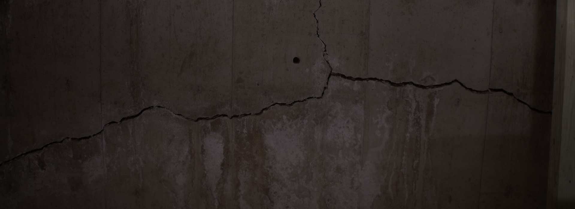 ENTREPRENEURS SPÉCIALISTES EN RÉPARATION DES FISSURES DE FONDATIONS